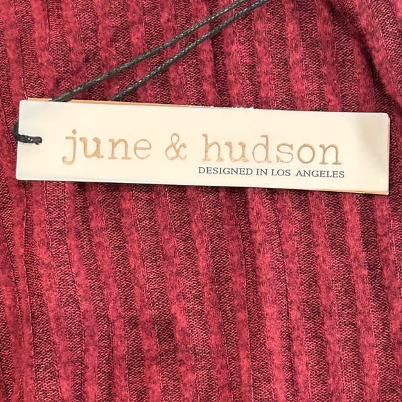 Jane & Hudson Women's Burgundy With Belly Button Shirt Knot Size Small New W Tag - Picture 6 of 12